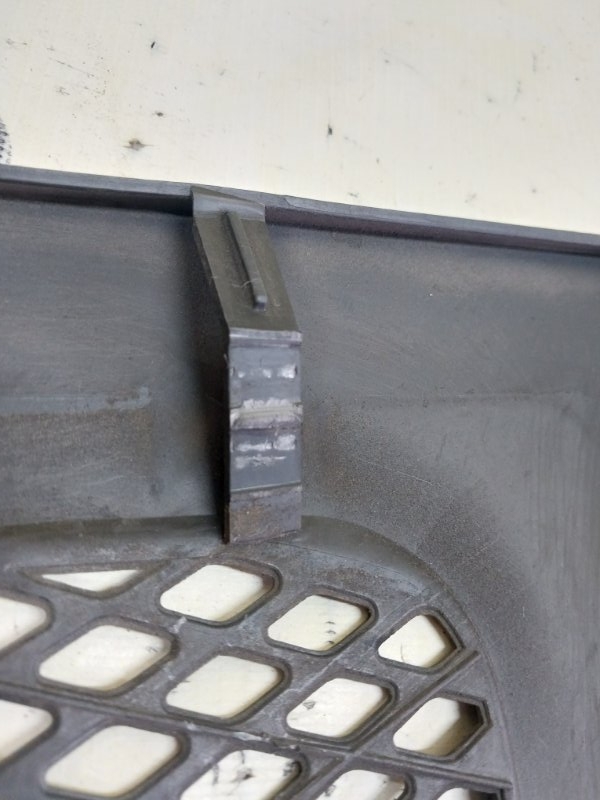 Накладка панели радиаторов Macan 2015 95B CTMA Накладка панели радиаторов Macan 2015 95B CTMA