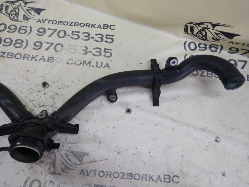 Патрубок интеркулера Macan 2015 95B CTMA Патрубок интеркулера Macan 2015 95B CTMA