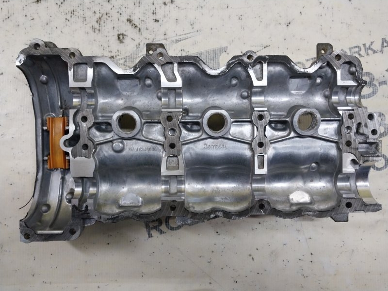 Крышка ГБЦ GLS 450 4MATIC 2018 276 3.0 biturbo Крышка ГБЦ GLS 450 4MATIC 2018 276 3.0 biturbo