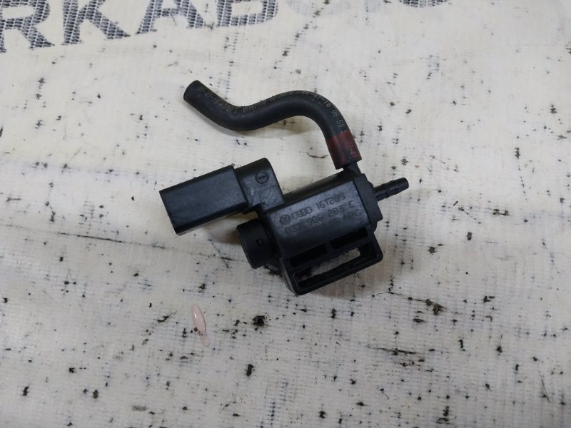 Клапан вакуумний S5 2017 Coupe 3.0 CWGD Клапан вакуумний S5 2017 Coupe 3.0 CWGD