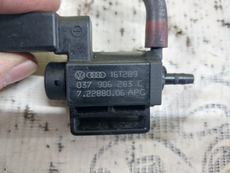 Клапан вакуумний Audi S5 Coupe 3.0 CWGD Клапан вакуумний Audi S5 Coupe 3.0 CWGD