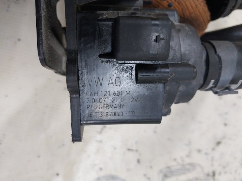 Дополнительная помпа Audi S5 Coupe 3.0 CWGD Дополнительная помпа Audi S5 Coupe 3.0 CWGD