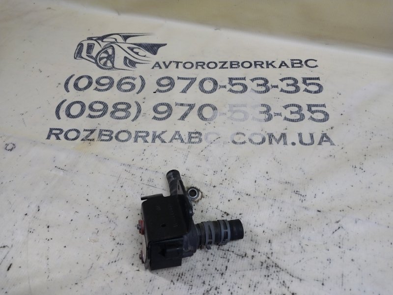 Запчасть дополнительная помпа Audi S5 2017 Coupe 3.0 CWGD 06H121601M Б/У Дополнительная помпа Audi S5 2017 Coupe 3.0 CWGD 06H121601M Б/У