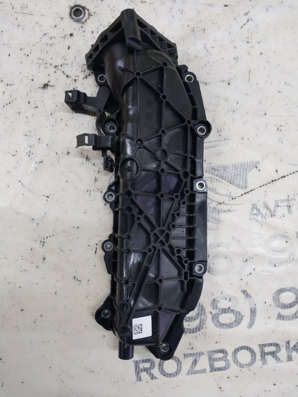 Колектор впускний правый S5 2017 Coupe 3.0 CWGD Колектор впускний правый S5 2017 Coupe 3.0 CWGD