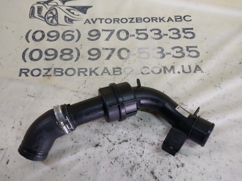 Запчасть трубка интеркуллера Ford Explorer 2020 3.0 L1MZ-6C646-D Б/У Трубка интеркуллера Ford Explorer 2020 3.0 L1MZ-6C646-D Б/У