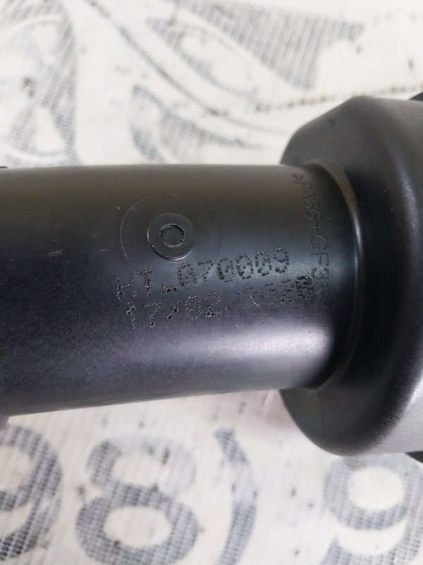 Трубка интеркуллера Explorer 2020 3.0 Трубка интеркуллера Explorer 2020 3.0