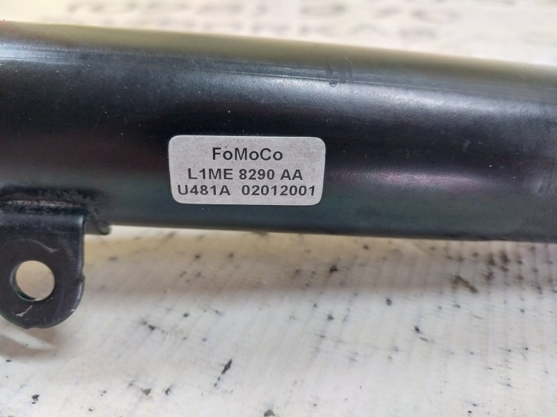 Трубка охлаждения Ford Explorer 3.0 Трубка охлаждения Ford Explorer 3.0