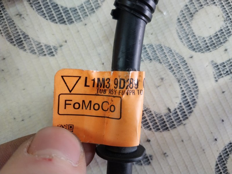 Клапан адсорбера топливных паров Explorer 2020 3.0 Клапан адсорбера топливных паров Explorer 2020 3.0