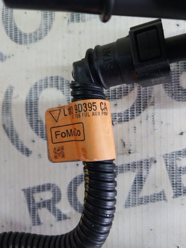 Трубка Ford Explorer 3.0 Трубка Ford Explorer 3.0