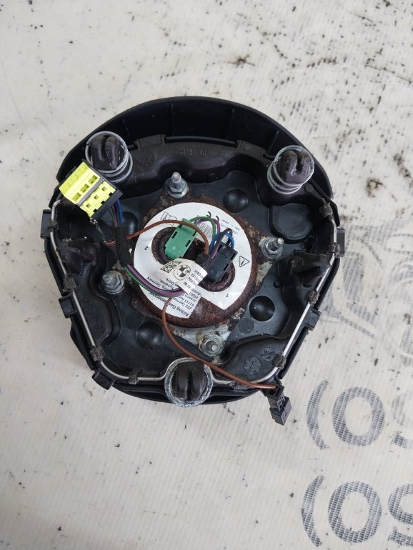 Подушка безопасности в руль X1 2020 F48 B46A20O1