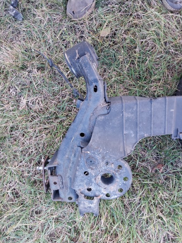 Подрамник/балка подвески задняя Elantra 2017 AD 2.0 Подрамник/балка подвески задняя Elantra 2017 AD 2.0