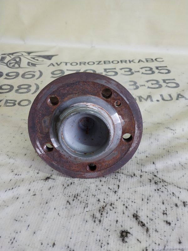 Ступица задняя левая GLB 2022 250 26092030411829 Ступица задняя левая GLB 2022 250 26092030411829