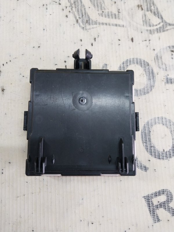 Блок управление дверьми передний левый Mercedes-Benz GLB X247 D260920(D19) Блок управление дверьми передний левый Mercedes-Benz GLB X247 D260920(D19)