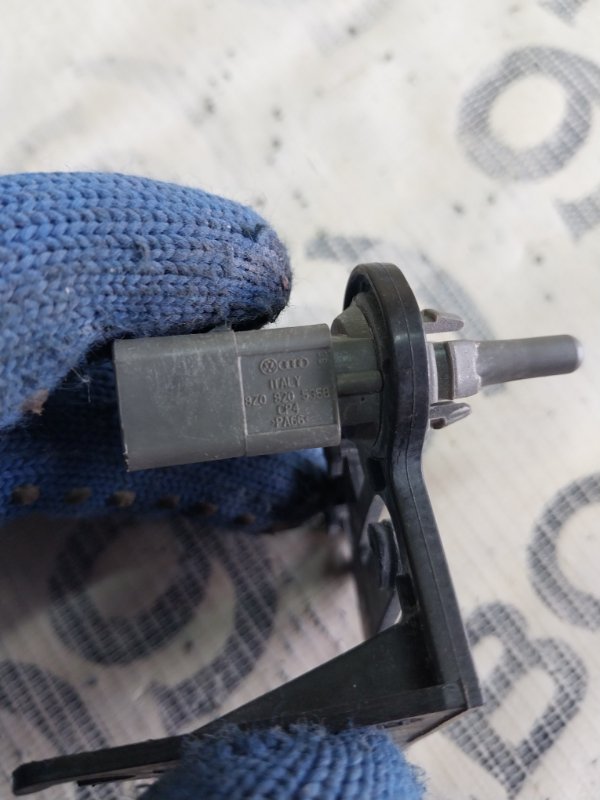 Датчик температуры воздуха наружный Tiguan 2022 Tiguan 2 2.0 DTEA Датчик температуры воздуха наружный Tiguan 2022 Tiguan 2 2.0 DTEA