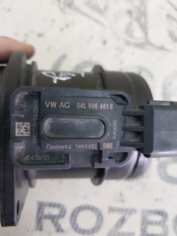 Датчик потока воздуха Tiguan 2022 Tiguan 2 2.0 DTEA Датчик потока воздуха Tiguan 2022 Tiguan 2 2.0 DTEA