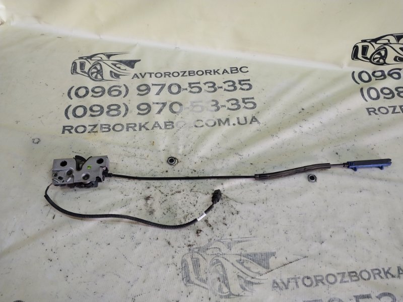 Запчасть замок капота Volkswagen Tiguan 2022 Tiguan 2 2.0 DTEA 5G1 823 509 D Б/У Замок капота Volkswagen Tiguan 2022 Tiguan 2 2.0 DTEA 5G1 823 509 D Б/У