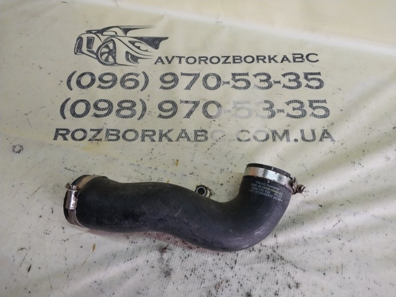 Запчасть патрубок интеркулера левый Volkswagen Tiguan 2022 Tiguan 2 2.0 DTEA 5QF 145 832 Б/У Патрубок интеркулера левый Volkswagen Tiguan 2022 Tiguan 2 2.0 DTEA 5QF 145 832 Б/У