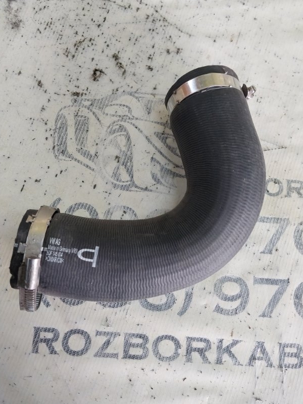 Патрубок интеркулера правый Tiguan 2022 Tiguan 2 2.0 DTEA Патрубок интеркулера правый Tiguan 2022 Tiguan 2 2.0 DTEA