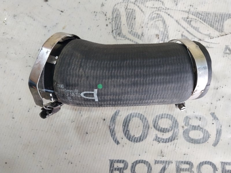 Патрубок интеркулера Tiguan 2022 Tiguan 2 2.0 DTEA Патрубок интеркулера Tiguan 2022 Tiguan 2 2.0 DTEA