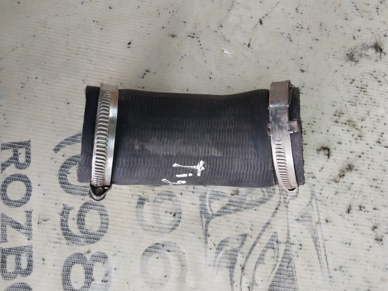 Патрубок интеркулера Tiguan 2022 Tiguan 2 2.0 DTEA Патрубок интеркулера Tiguan 2022 Tiguan 2 2.0 DTEA