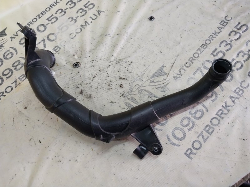 Патрубок интеркулера левый Tiguan 2022 Tiguan 2 2.0 DTEA Патрубок интеркулера левый Tiguan 2022 Tiguan 2 2.0 DTEA
