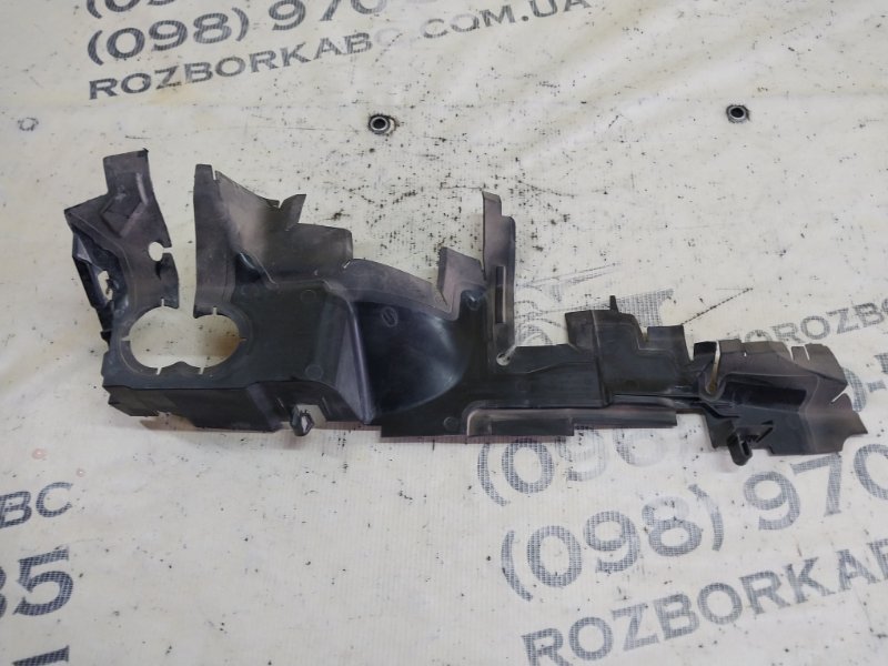 Дефлектор радиатора левый Tiguan 2022 Tiguan 2 2.0 DTEA Дефлектор радиатора левый Tiguan 2022 Tiguan 2 2.0 DTEA