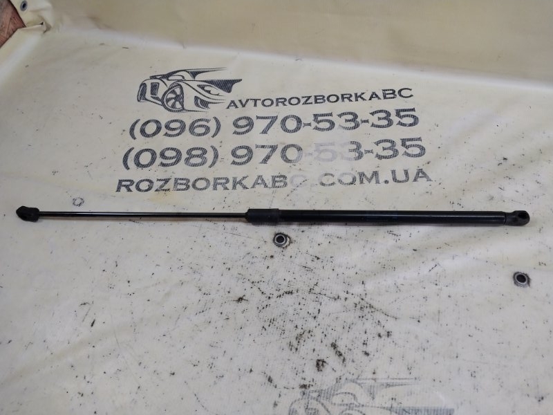 Запчасть амортизатор капота Volkswagen Tiguan 2022 Tiguan 2 2.0 DTEA 5NA 823 359 A Б/У Амортизатор капота Volkswagen Tiguan 2022 Tiguan 2 2.0 DTEA 5NA 823 359 A Б/У