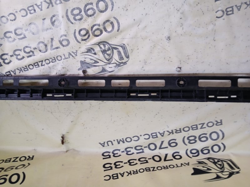 Кронштейн порога правый GLC 300 2019 X253 27492031635081 Кронштейн порога правый GLC 300 2019 X253 27492031635081