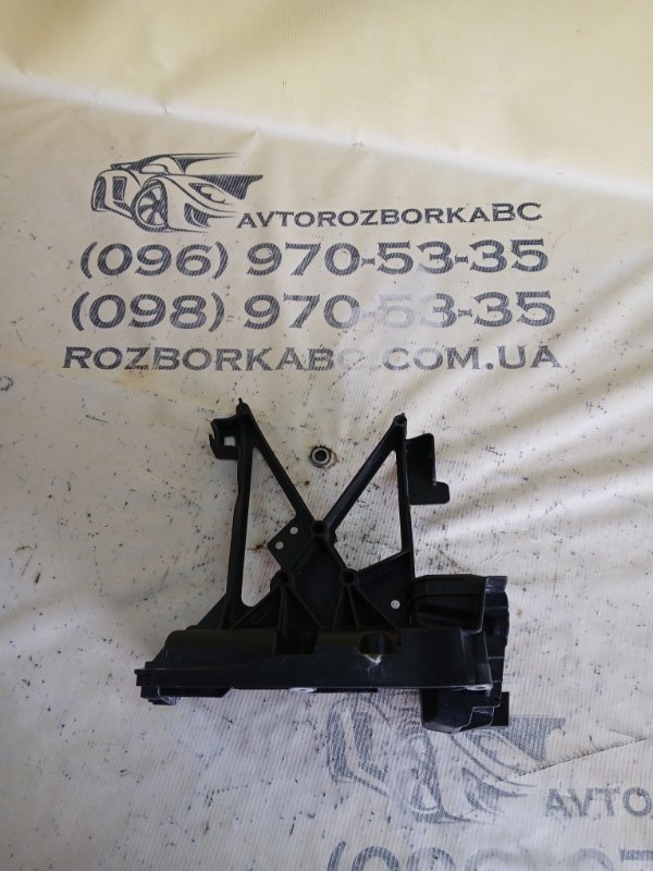 Запчасть кронштейн панели радиаторов передний левый Mercedes-Benz GLC 300 2019 X253 27492031635081 A2536203900 Б/У Кронштейн панели радиаторов передний левый Mercedes-Benz GLC 300 2019 X253 27492031635081 A2536203900 Б/У