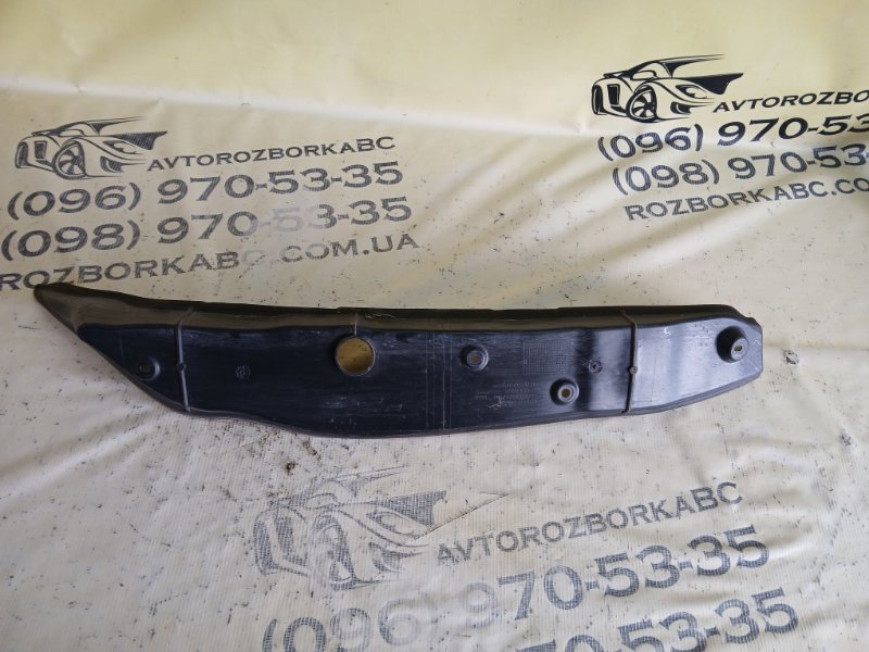 Накладка крыла правая Mercedes-Benz GLC 300 X253 27492031635081 Накладка крыла правая Mercedes-Benz GLC 300 X253 27492031635081