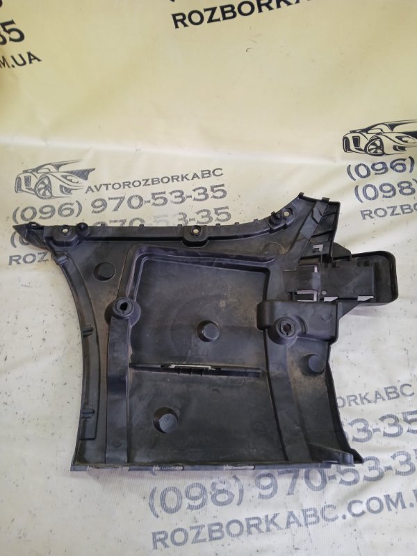 Кронштейн бампера задний правый 530 2018 G30 XB1142M0 Кронштейн бампера задний правый 530 2018 G30 XB1142M0