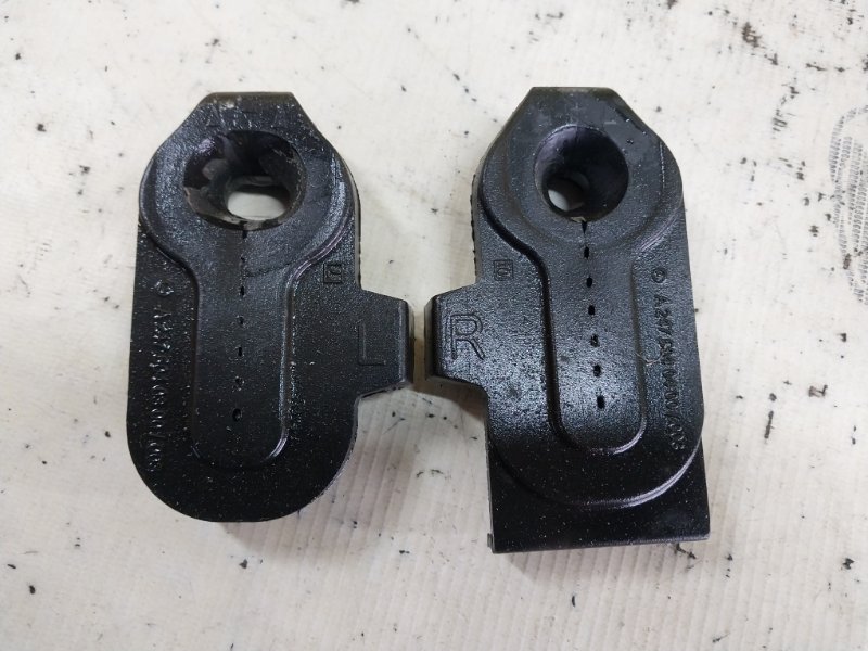 Подушка радиатора GLB 2020 X247 D260920(D19) Подушка радиатора GLB 2020 X247 D260920(D19)