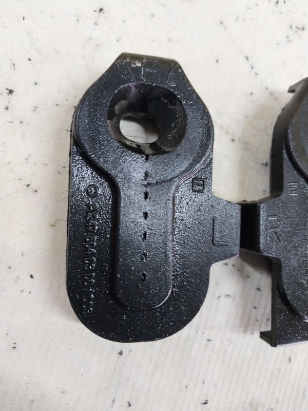 Подушка радиатора GLB 2020 X247 D260920(D19) Подушка радиатора GLB 2020 X247 D260920(D19)