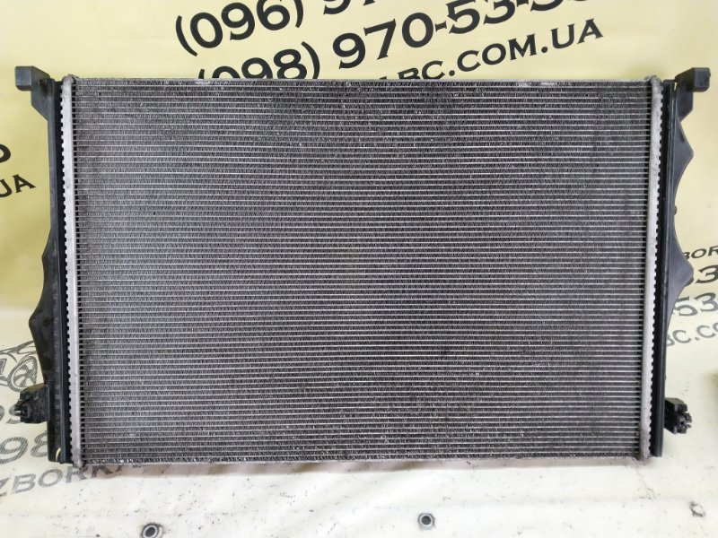 Радиатор охлаждения двигателя GLB 2020 X247 D260920(D19) Радиатор охлаждения двигателя GLB 2020 X247 D260920(D19)
