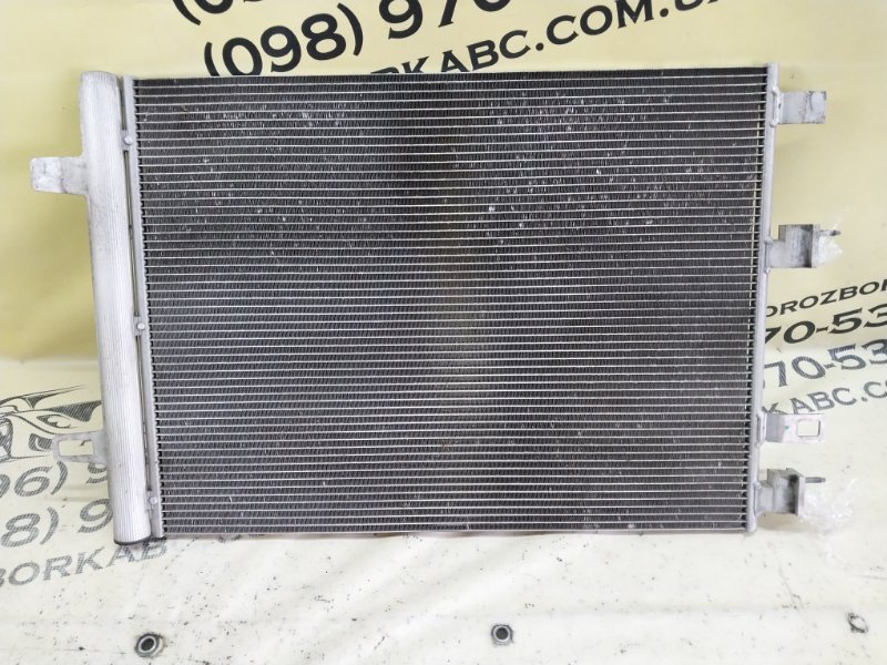 Радиатор кондиционера GLB 2020 X247 D260920(D19) Радиатор кондиционера GLB 2020 X247 D260920(D19)