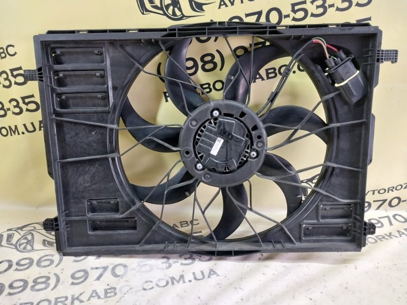 Диффузор радиатора GLB 2020 X247 D260920(D19) Диффузор радиатора GLB 2020 X247 D260920(D19)