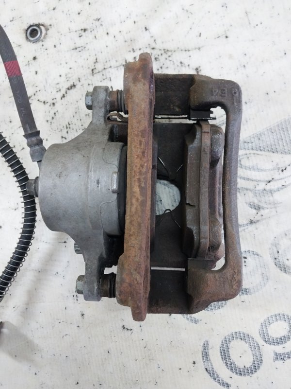 Суппорт тормозной передний правый Hyundai Ioniq Hybrid 1.6 DOHC - GDI Суппорт тормозной передний правый Hyundai Ioniq Hybrid 1.6 DOHC - GDI