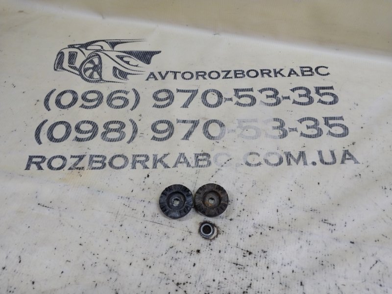 Запчасть крепление радиатора Audi Q8 2019 3.0 DCBD 4M0 121 268 A Б/У Крепление радиатора Audi Q8 2019 3.0 DCBD 4M0 121 268 A Б/У