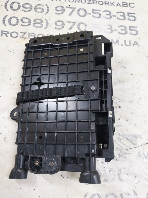 Подставка под аккумулятор Mercedes-Benz GLB X247 D260920(D19) Подставка под аккумулятор Mercedes-Benz GLB X247 D260920(D19)