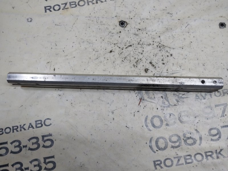 Кронштейн радиатора GLB 2020 X247 D260920(D19) Кронштейн радиатора GLB 2020 X247 D260920(D19)