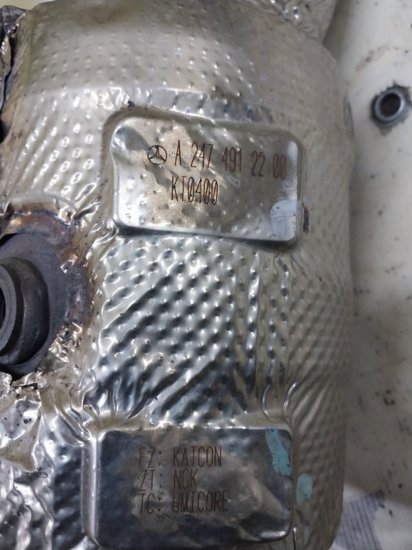 Катализатор Mercedes-Benz GLB X247 D260920(D19) Катализатор Mercedes-Benz GLB X247 D260920(D19)