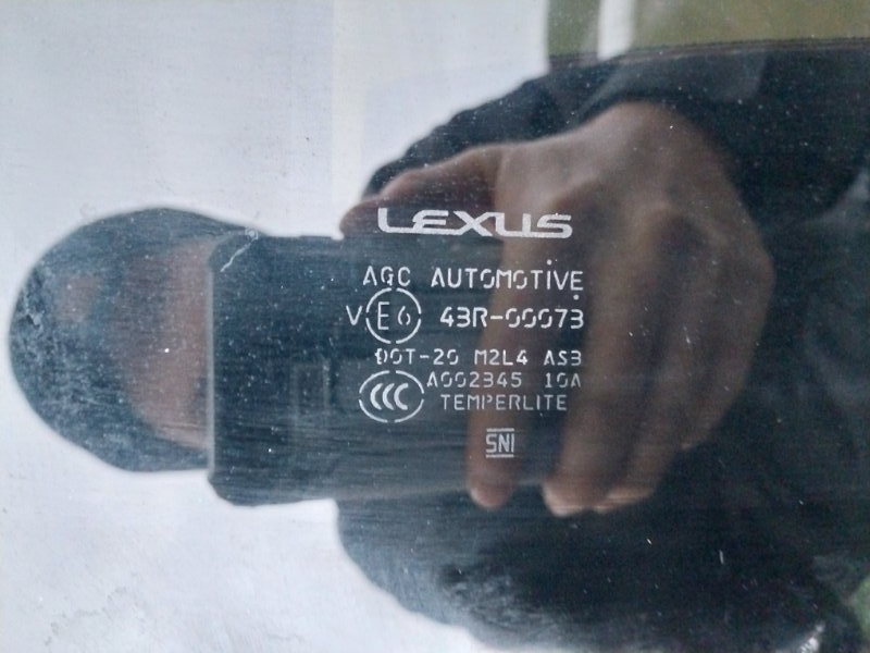 Люк Lexus UX 200 2.0 Люк Lexus UX 200 2.0