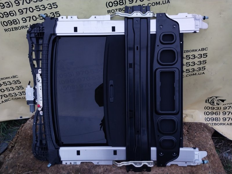 Люк UX 2019 200 2.0 Люк UX 2019 200 2.0