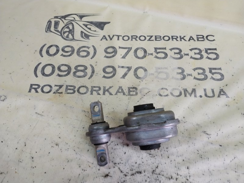 Запчасть подушка двигателя Mercedes-Benz GLB 2020 X247 D260920(D19) A 247 240 06 00 Б/У Подушка двигателя Mercedes-Benz GLB 2020 X247 D260920(D19) A 247 240 06 00 Б/У