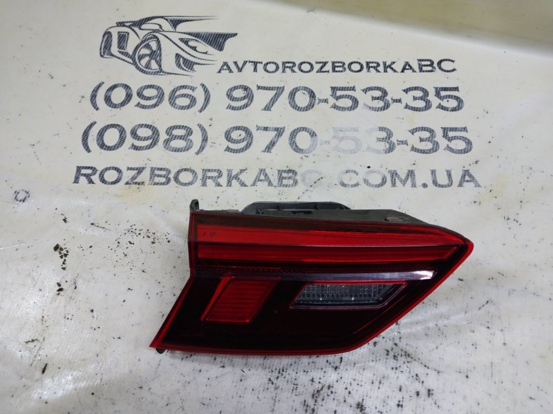 Запчасть фонарь внутренний задний левый Volkswagen Tiguan 2022 Tiguan 2 2.0 DTEA 5NN 945 093 Б/У Фонарь внутренний задний левый Volkswagen Tiguan 2022 Tiguan 2 2.0 DTEA 5NN 945 093 Б/У