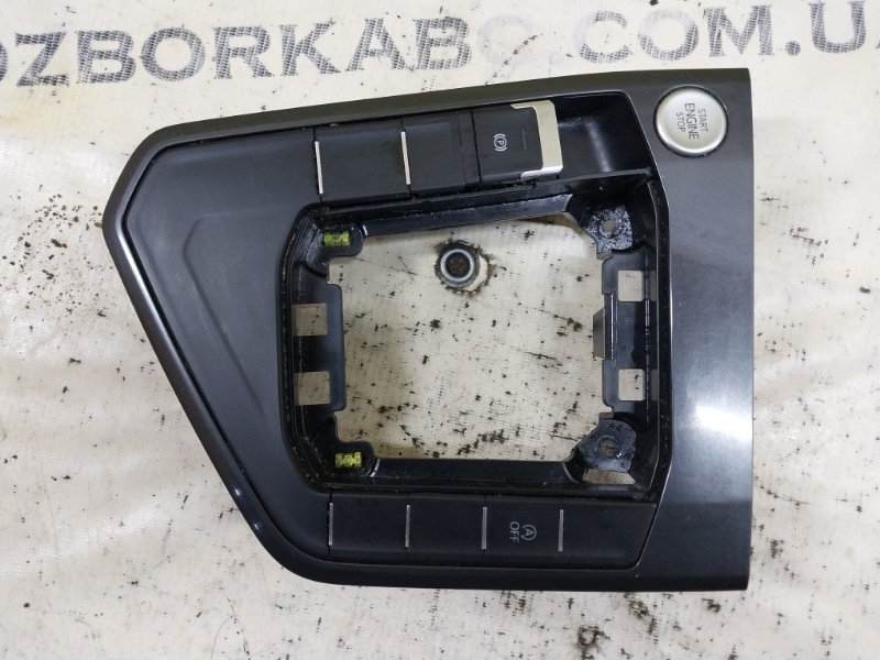 Накладка на кулису Tiguan 2022 Tiguan 2 2.0 DTEA Накладка на кулису Tiguan 2022 Tiguan 2 2.0 DTEA