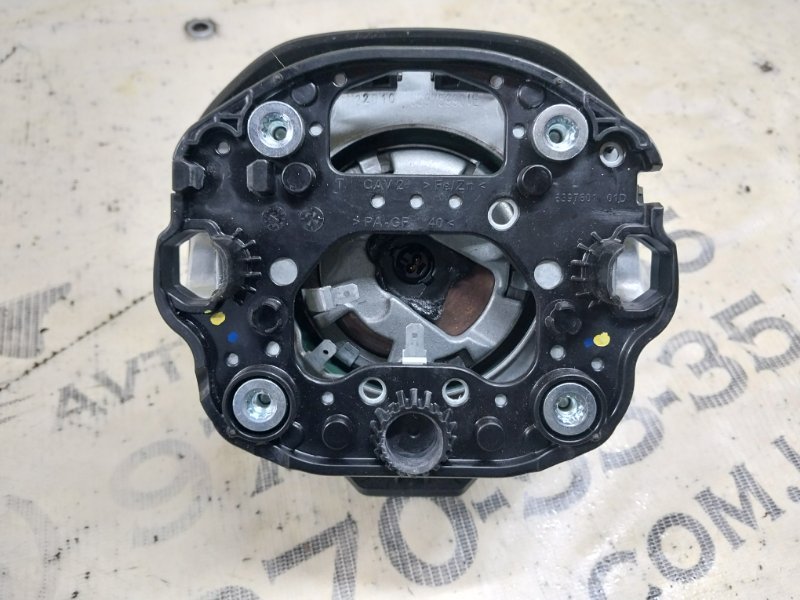 Подушка безопасности в руль Tiguan 2022 Tiguan 2 2.0 DTEA Подушка безопасности в руль Tiguan 2022 Tiguan 2 2.0 DTEA