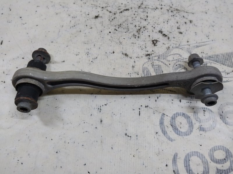 Рычаг задний правый Mercedes-Benz GLC 300 X253 27492031635081 Рычаг задний правый Mercedes-Benz GLC 300 X253 27492031635081