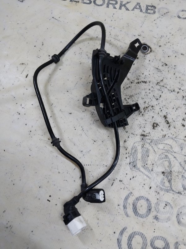 Запчасть провод электро ручника задний левый Mercedes-Benz GLC 300 2019 X253 27492031635081 A2534400706 Б/У Провод электро ручника задний левый Mercedes-Benz GLC 300 2019 X253 27492031635081 A2534400706 Б/У