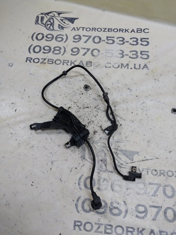 Запчасть провод электро ручника задний правый Mercedes-Benz GLC 300 2019 X253 27492031635081 A2534400806 Б/У Провод электро ручника задний правый Mercedes-Benz GLC 300 2019 X253 27492031635081 A2534400806 Б/У